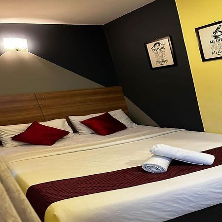 T-Hotel Mont Kiara Kuala Lumpur Kültér fotó