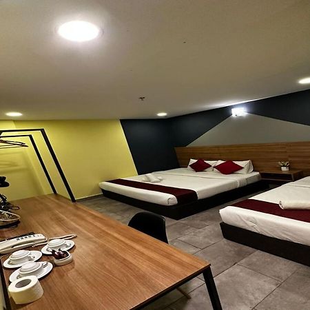 T-Hotel Mont Kiara Kuala Lumpur Kültér fotó