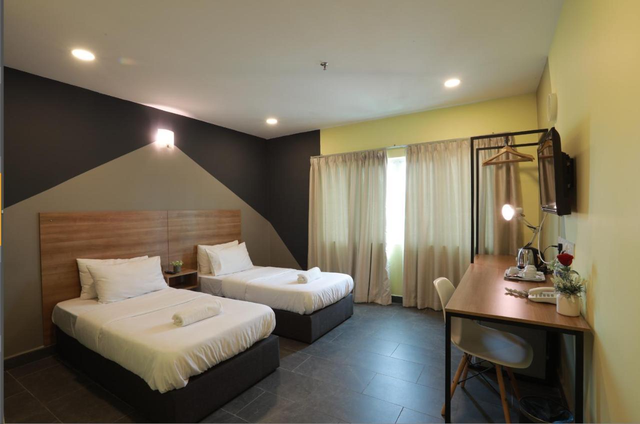 T-Hotel Mont Kiara Kuala Lumpur Kültér fotó