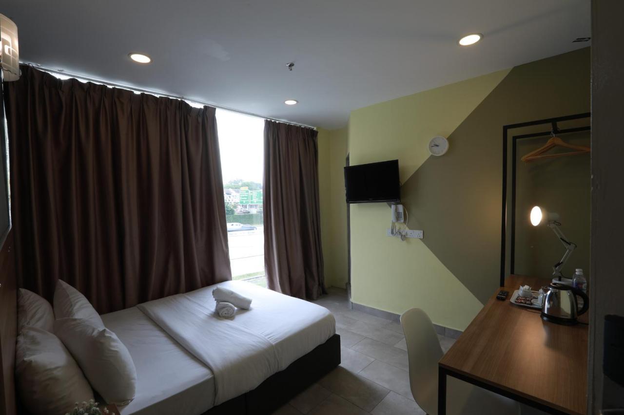 T-Hotel Mont Kiara Kuala Lumpur Kültér fotó