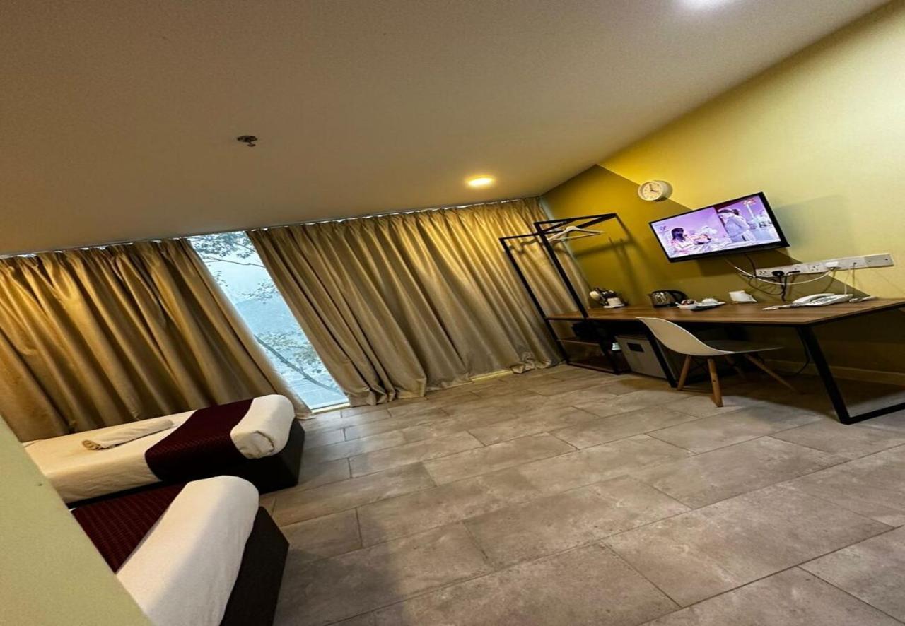 T-Hotel Mont Kiara Kuala Lumpur Kültér fotó