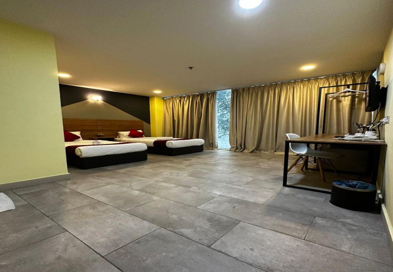 T-Hotel Mont Kiara Kuala Lumpur Kültér fotó